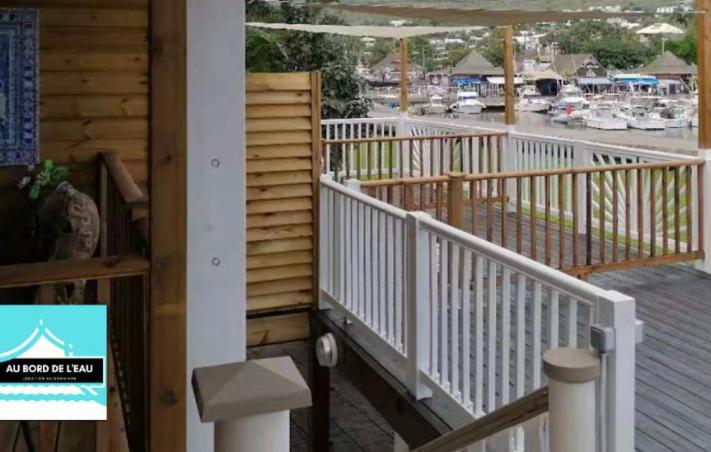 Aparthotel Au Bord De L'Eau Saint-Gilles Les Bains Zewnętrze zdjęcie